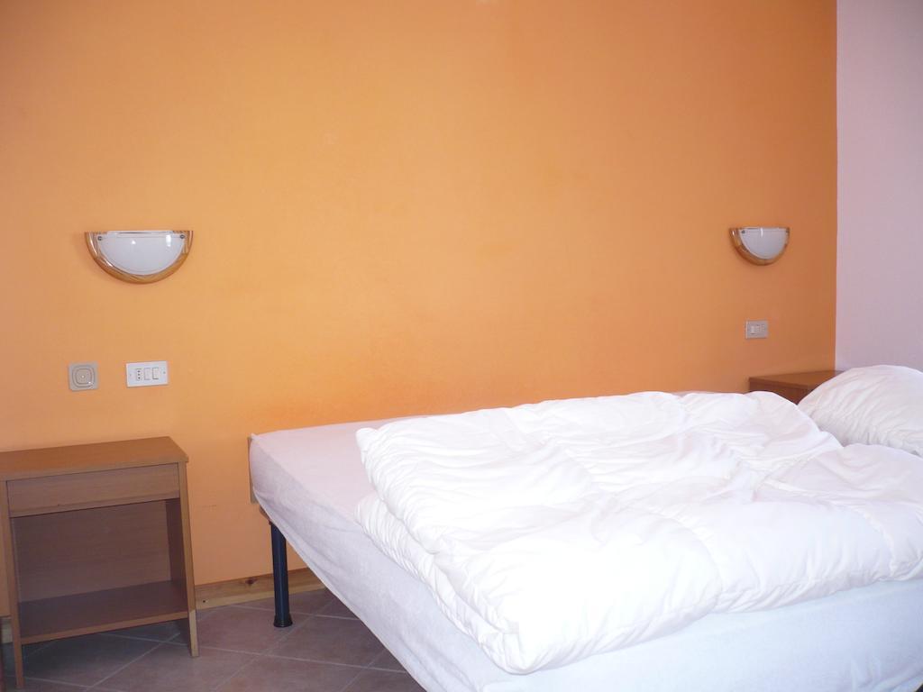 Ferienwohnung Casa Gembre Livigno Zimmer foto