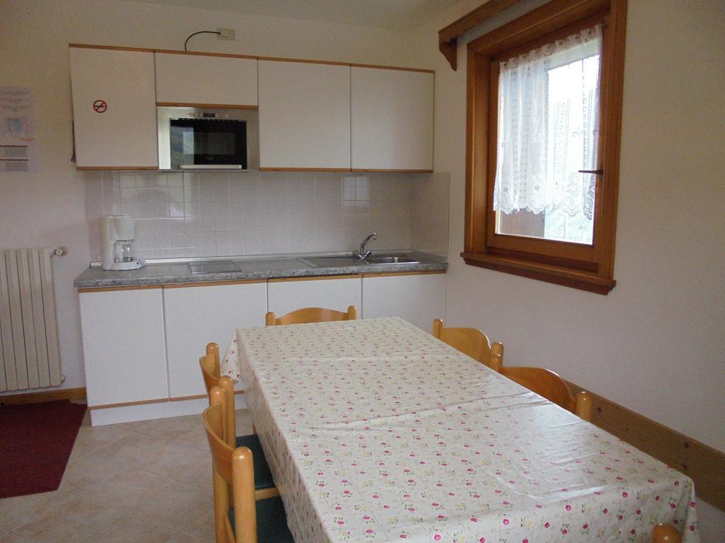 Ferienwohnung Casa Gembre Livigno Exterior foto